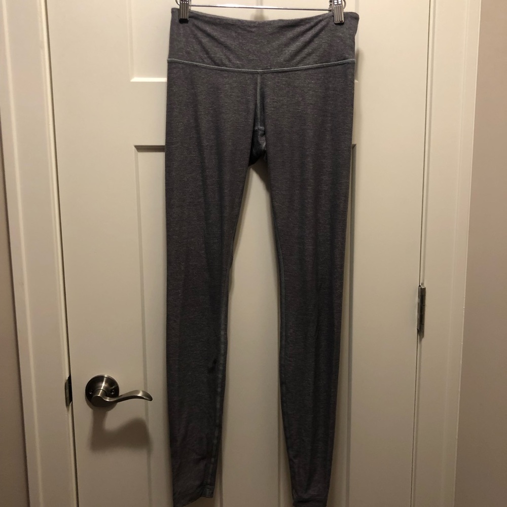 Grey lulu leggings